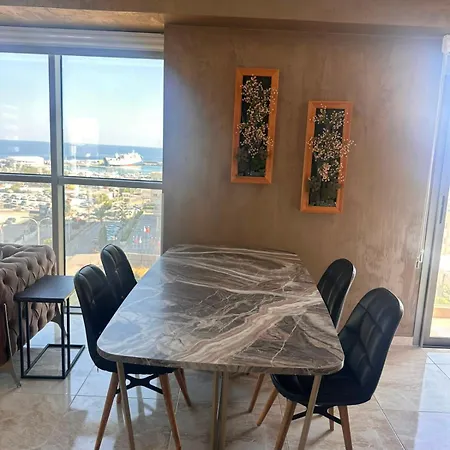 Laroni-Tower Girne City Apartment