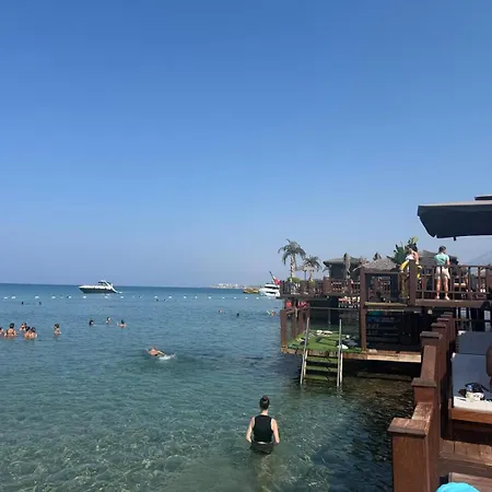Apartment Laroni-Tower Girne City *