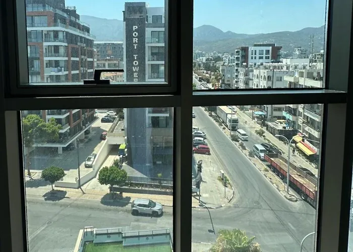 Laroni-tower , Kktc كيرينيا